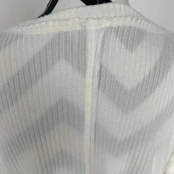 White Fable Cream Long Sleeve Ribbed Sweater Sz XS - Picture 6 of 7